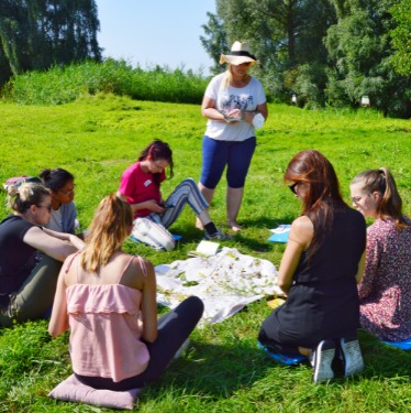 Im Fach Mathematisch-naturwissenschaftliche Bildung waren unsere Studierenden im ersten Jahr im &quot;Haus im Moos&quot; in Karlshuld unterwegs.