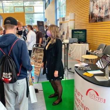 Am Samstag, 09. Oktober 2021, waren wir auf der Ausbildungs-Messe in der Neuburger Parkhalle. Vielen Dank an alle Besucher*innen!